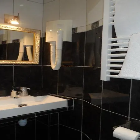 プランス モンソー ホテル パリ