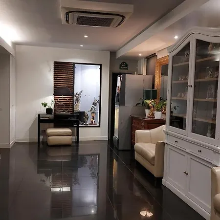 プランス モンソー 3* パリ