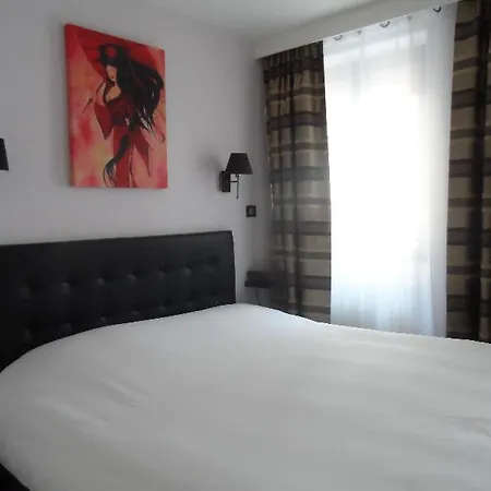 プランス モンソー ホテル パリ