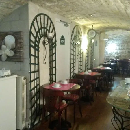 プランス モンソー 3*