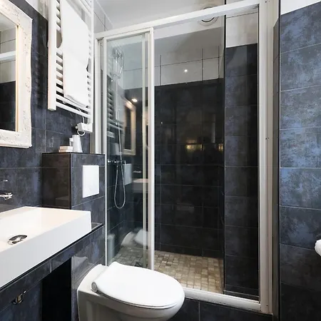 ホテル プランス モンソー