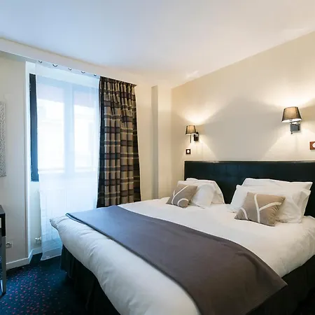 プランス モンソー ホテル 3*