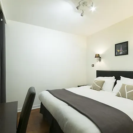 ホテル プランス モンソー 3*