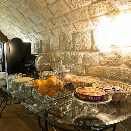 Hotel Monceau 3*