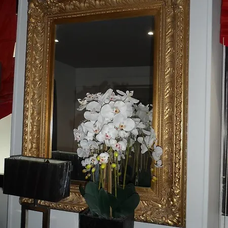 Monceau فندق باريس