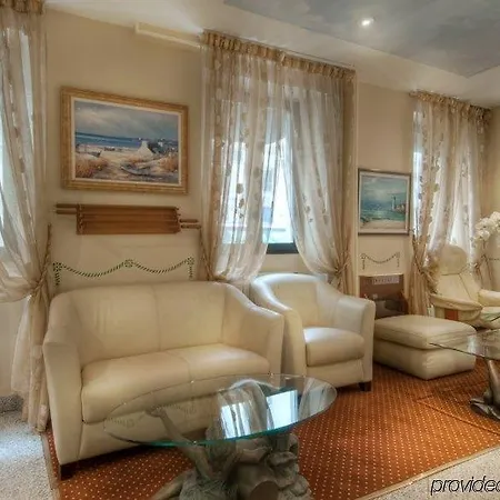 Monceau باريس