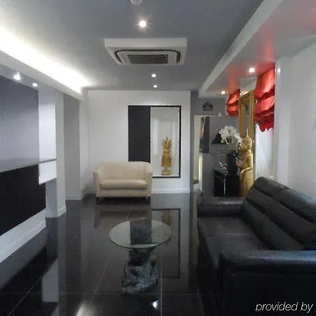 Monceau فندق 2*