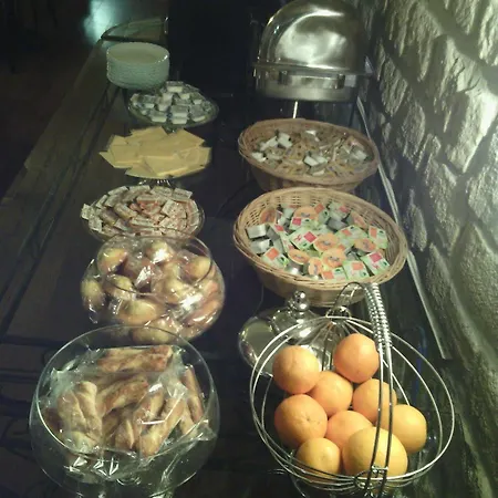 Monceau فندق باريس