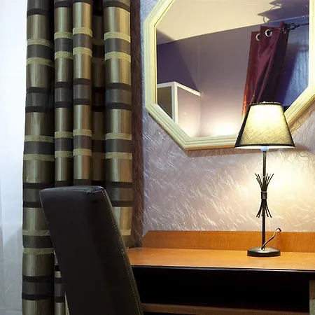 Hotel Monceau 3*