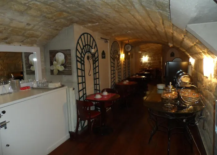Hotel Monceau 3*