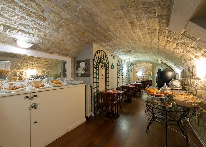 Monceau 3* Париж